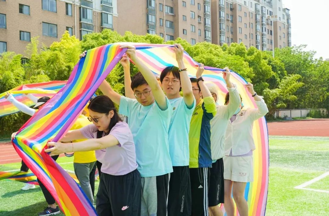 1686810189877559.jpg 車輪滾滾.jpg